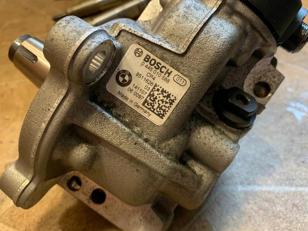 фото №13, Система топливный bmw 5 f10 8514148 2.0l дизель 140kw 2014