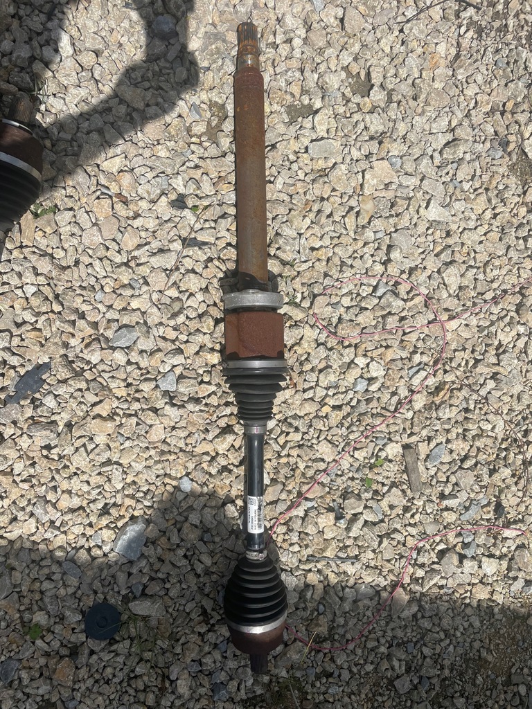 фото №1, Привідний вал volvo xc40 ii t5 p32339045