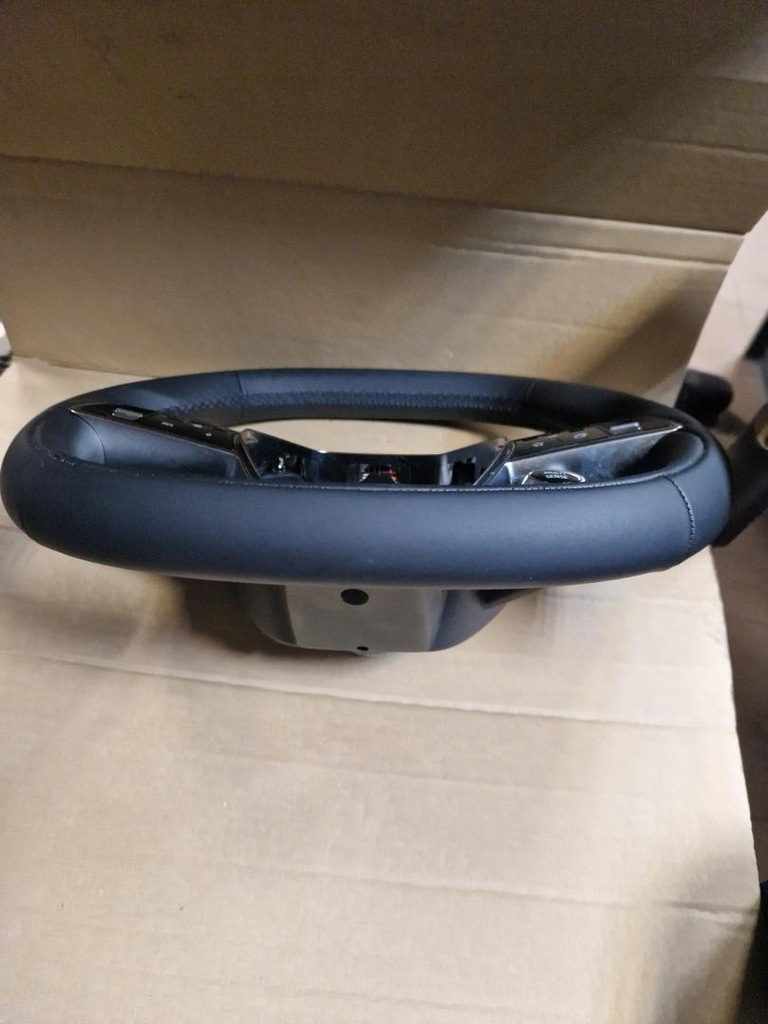 фото №9, Воздуховод кожа e-tech renault megane iv