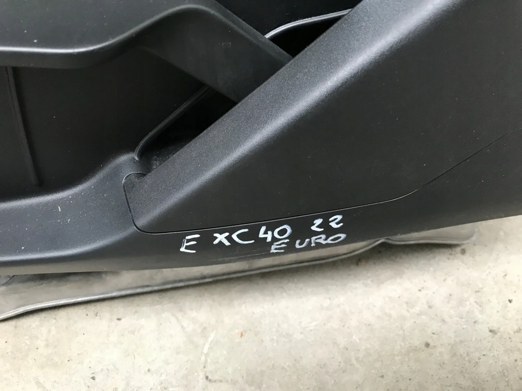 фото №11, Volvo xc40 ii електрик 2023 lift сидіння перед заднє сидіння задня europa idealne