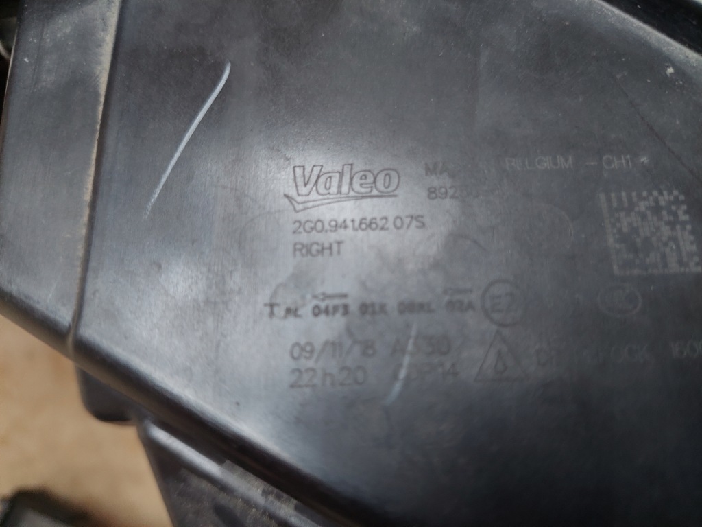 фото №7, Правый противотуманная фара - led - решётка - vw polo vi - 2g0