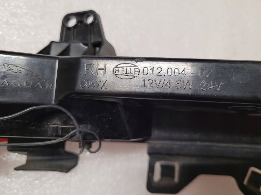 фото №10, Land rover discovery sport fk72 jaguar лампа задняя задняя w бампер fk7215k272