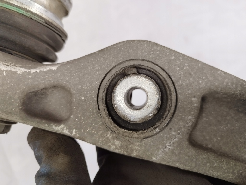 фото №11, Audi a6 c8 a7 q7 q8 рычаг нижний левый перед 4m0407155e