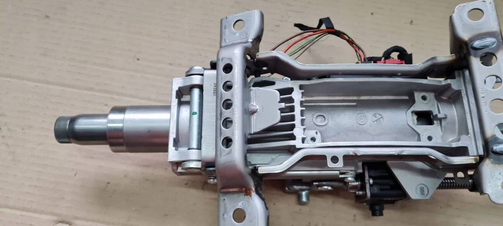 Sq5 80a q5 колонка kierwnicza электрическая 80a419502r Недорого