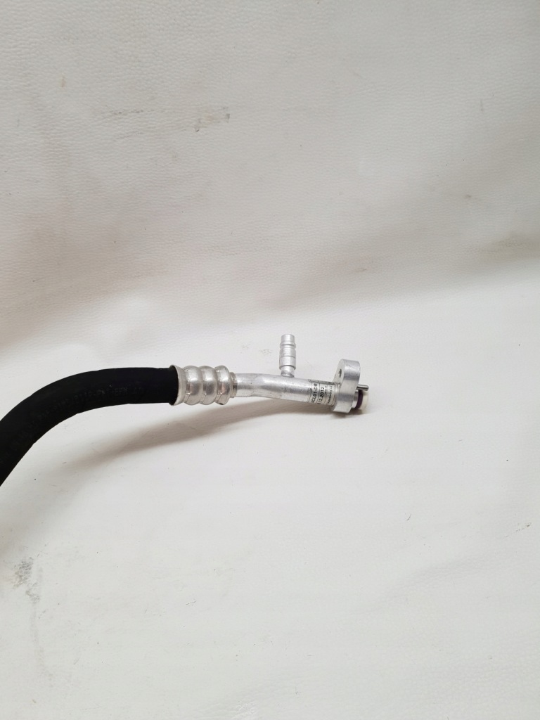 фото №3, Bmw 1 f20 3 f30 трубка шланг кондиционера 9212232