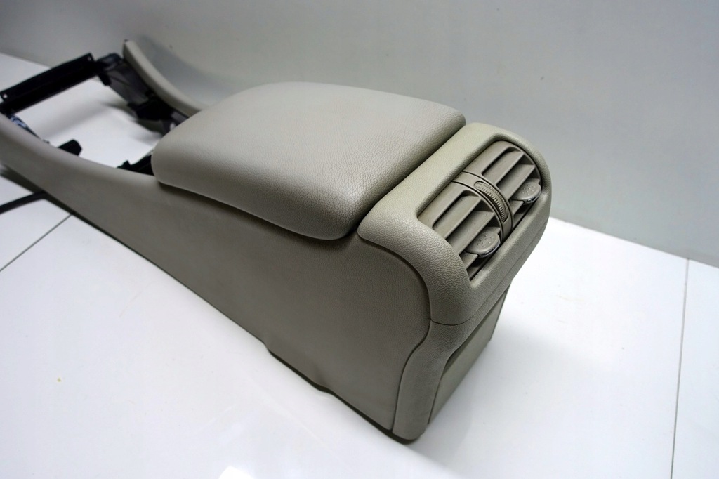 фото №6, Mercedes w203 lift підлокітник бардачок тунель