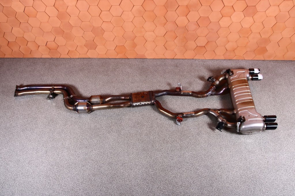 Bmw m2 f87 370km система выпускной выхлоп 4340 km с Разборки