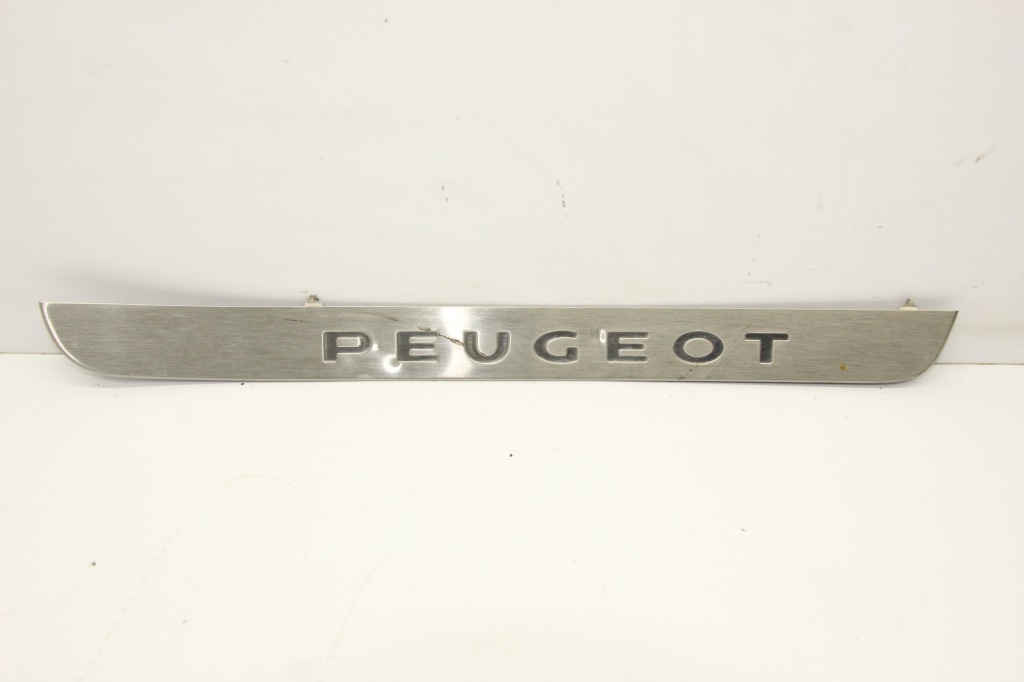 фото №1, Молдинг порог правый перед peugeot 3008 i 09-