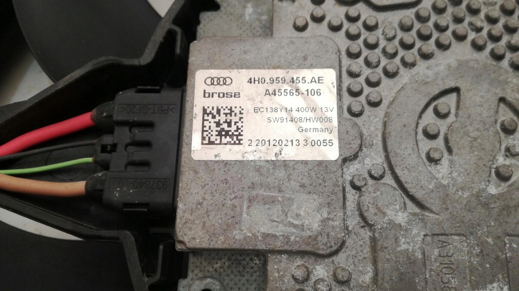 фото №7, Audi a8 4h корпус вентилятор 4h0121003n