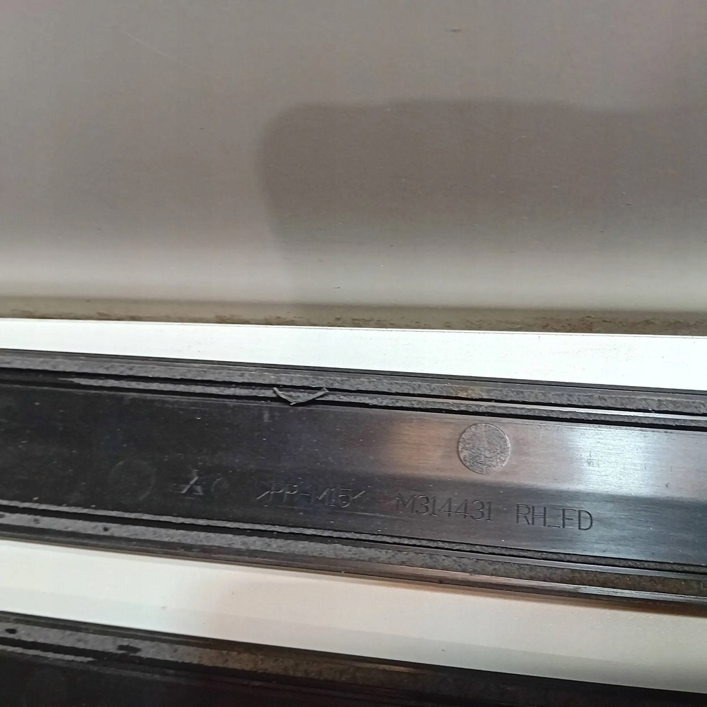 фото №10, Mitsubishi asx 2011- молдинг накладки двері комплект перед задня 4 штуки