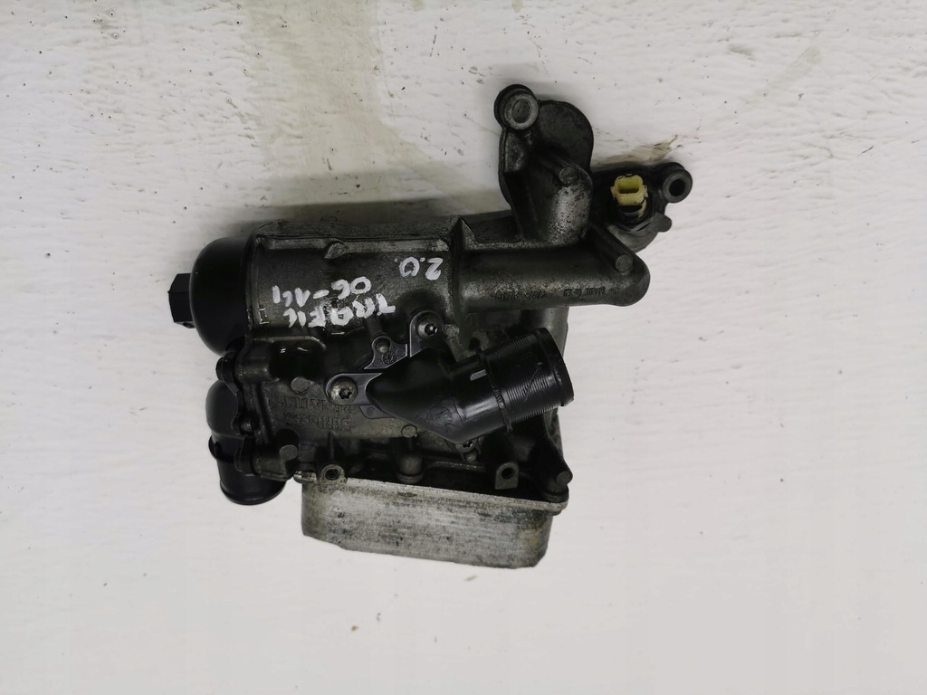 фото №1, Основание фильтра масла renault trafic ii 2.0 dci