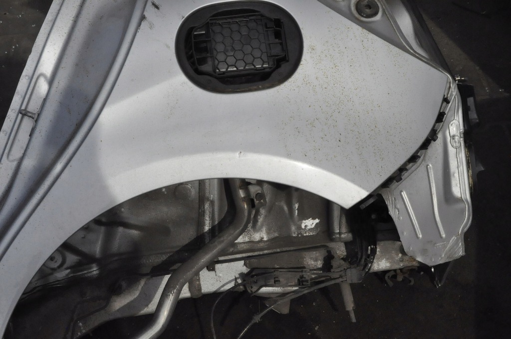 фото №7, Mercedes a w176 четверть крыло левый задняя задний