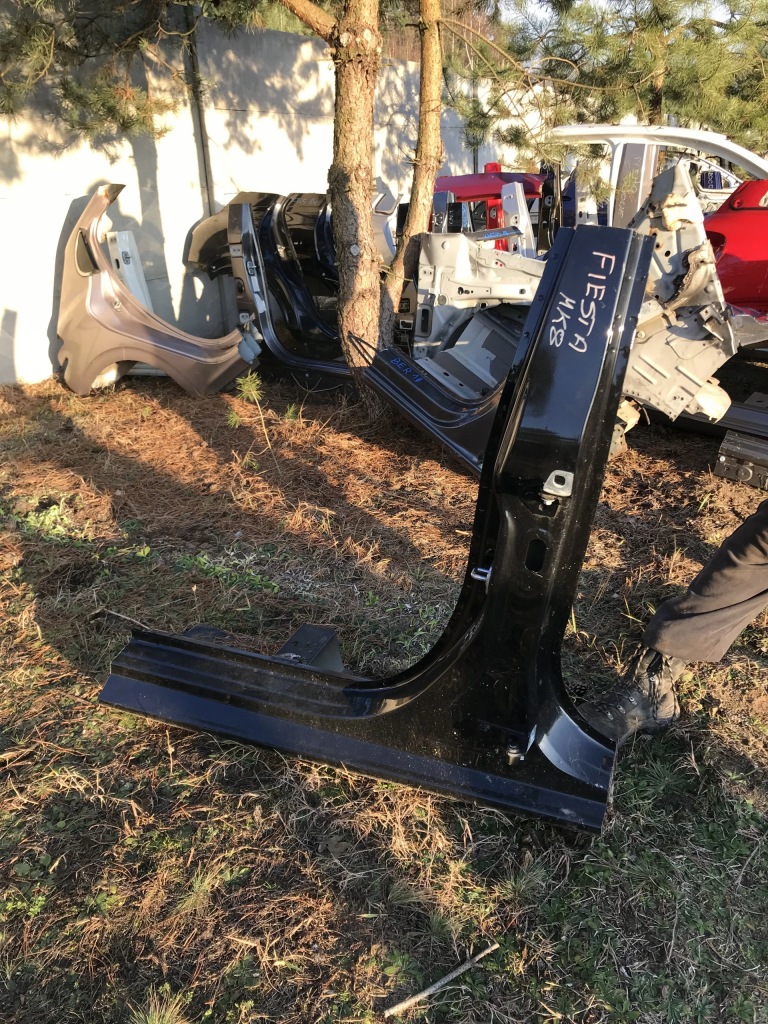 фото №2, Порог левый блок двигателя ford fiesta mk8 5d 17-