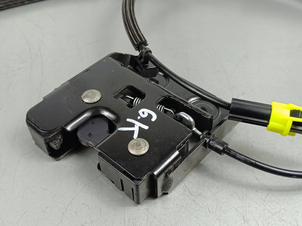 2021 alfa romeo stelvio защёлка спинка сиденье 05958 Цена