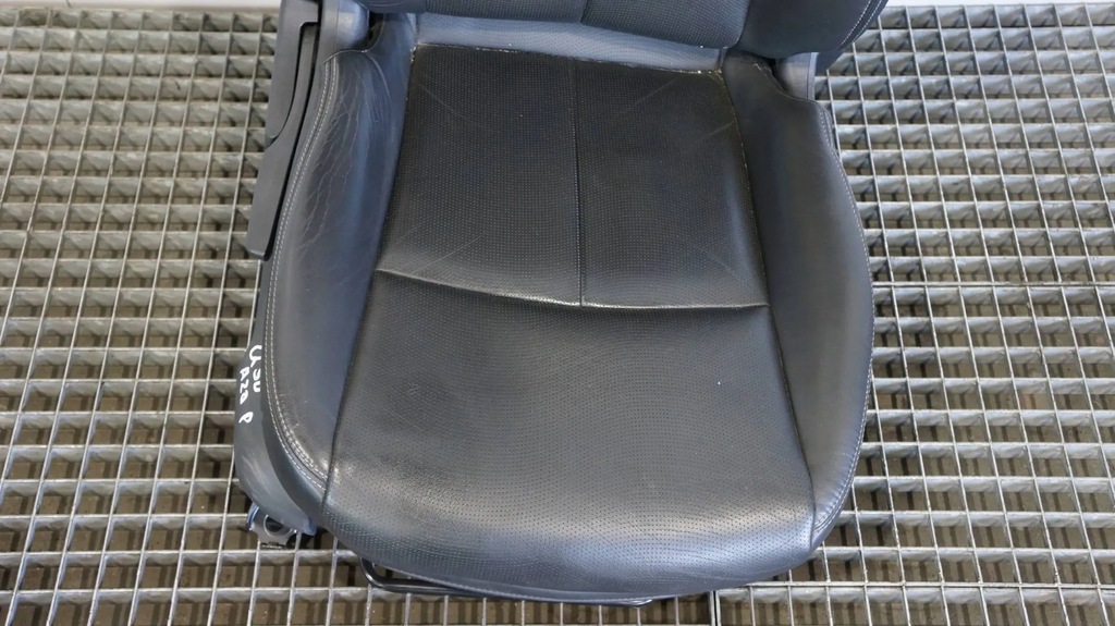 фото №10, Сидіння сидіння заднє сидіння комплект infiniti q50 шкіра шкіряний