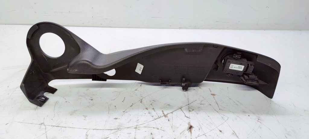 фото №5, Защита заглушка сиденье левая audi a4 b9 8w0881325a