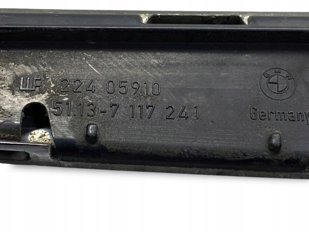 Bmw 3 e90 e91 2006 решётка  радиатора решётка радиатора 7117241 с Разборки