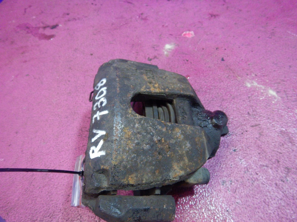 фото №1, Mazda 5 cr 2,0 суппорт тормозной перед правый скоба