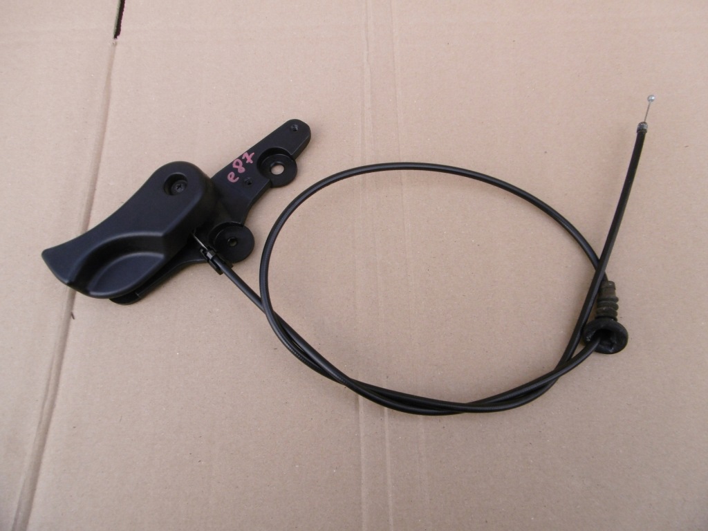 фото №1, Трос тяга ручка открывания капот bmw e90 e91 e92 e93 e81 e82 e87 e88