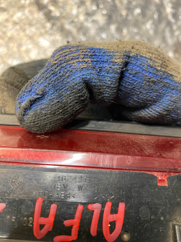 фото №3, Світло стоп alfa romeo 147 00-04 46743133