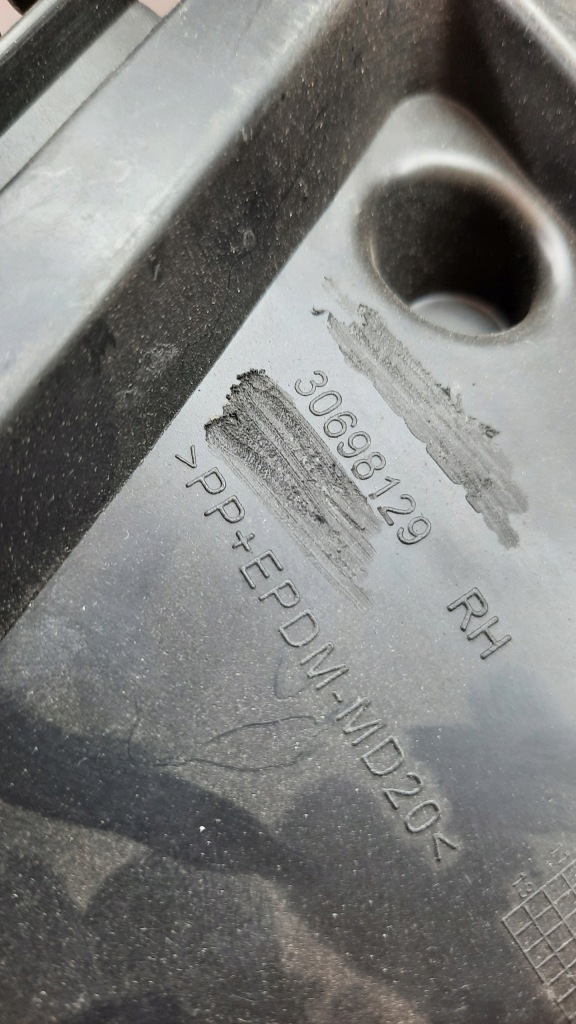 Volvo xc90 lift направляющая бампера перед правый 30698129 07-14 Недорого