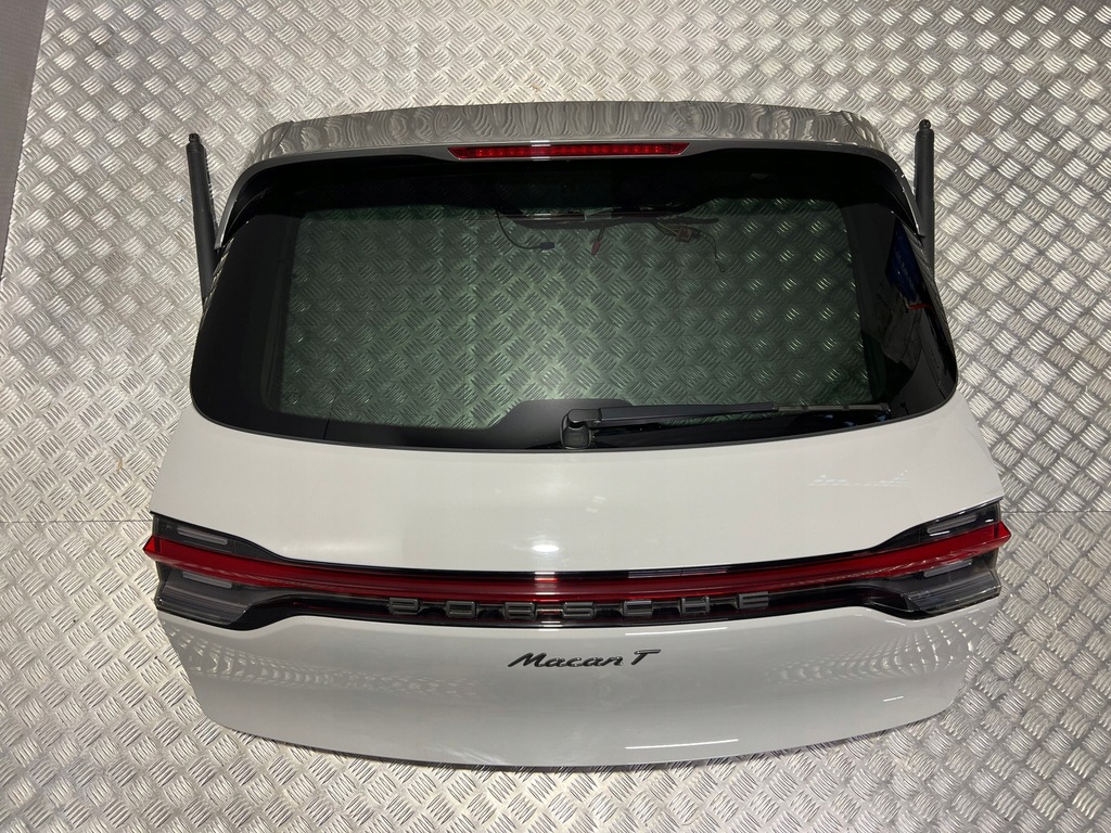 фото №14, Kompletny задняя крышка багажника бампер лампы porsche macan 95b 22- drugi lift 2024
