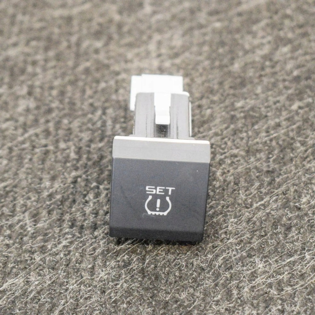 фото №1, Skoda yeti 5l 2016 другое переключатели i кнопки