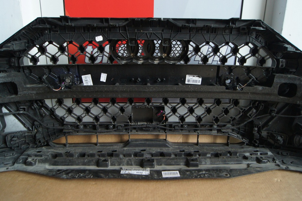 фото №12, Audi a1 citycarver перед капот бампер лампи ly9t