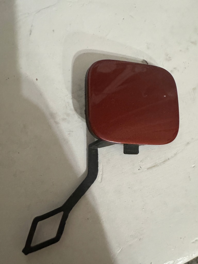 фото №1, Dacia sandero iii 19-25r. - заглушка фаркоп бампера перед 511802253r