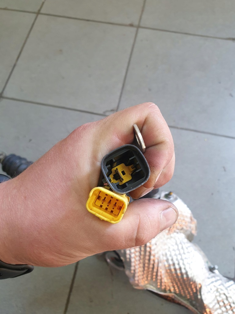 фото №5, Citroen ds7 рейка рульова 6820000313 1.6 гібрид