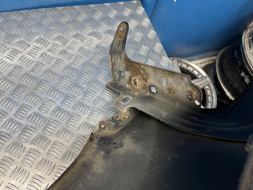 фото №11, Ford expedition ii 02- крила правий перед передній