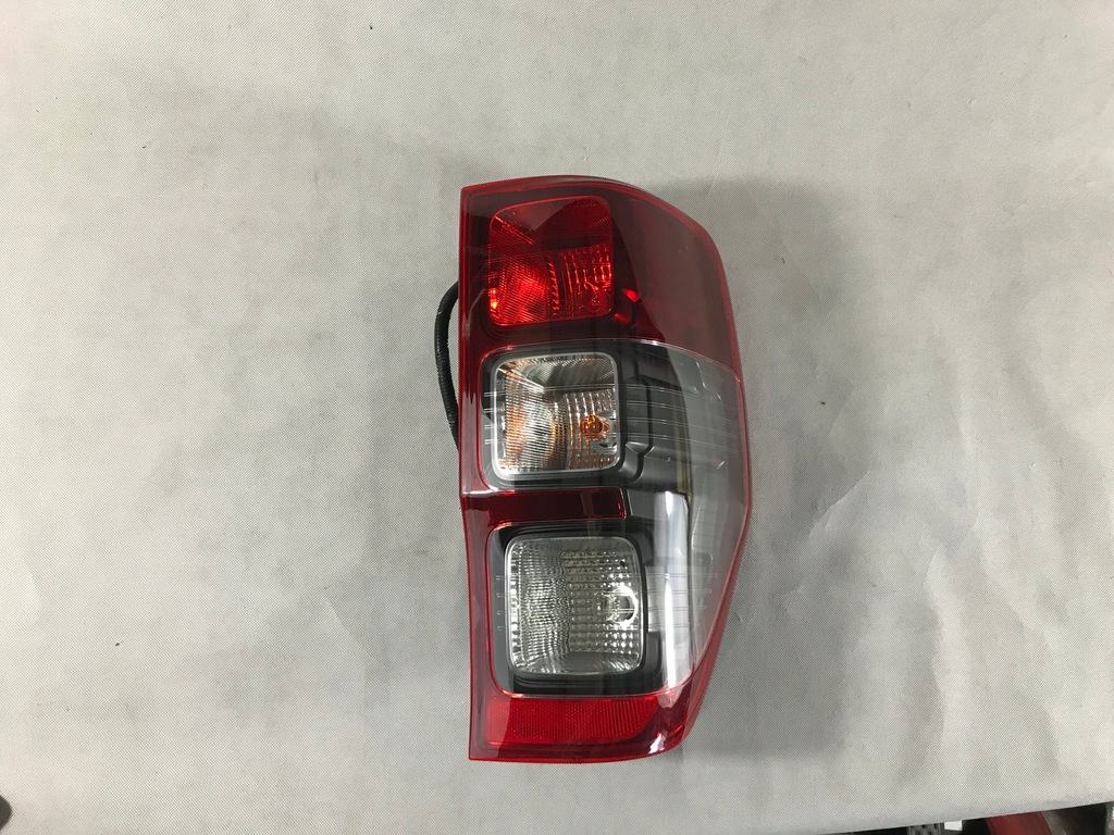 фото №1, Ford ranger v 13-21 лампа задняя правая тонированная europa