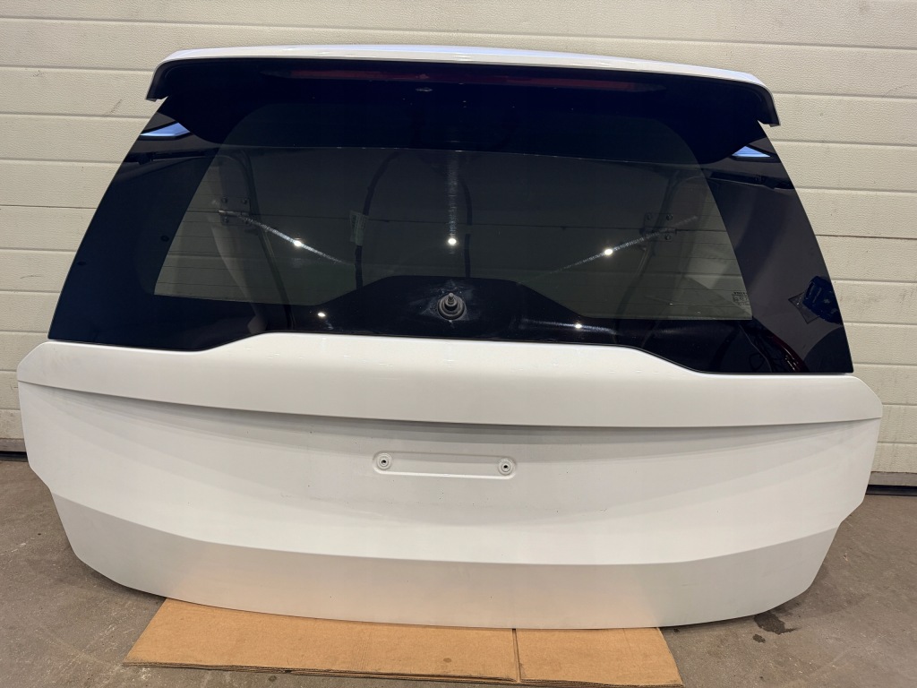 фото №1, Volvo xc90 ii 15-25 крышка багажника багажника комплектная белый перламутр 707