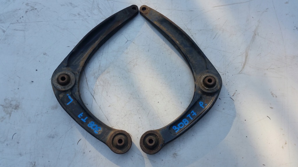 фото №1, Важіль правий лівий перед peugeot 308 t7