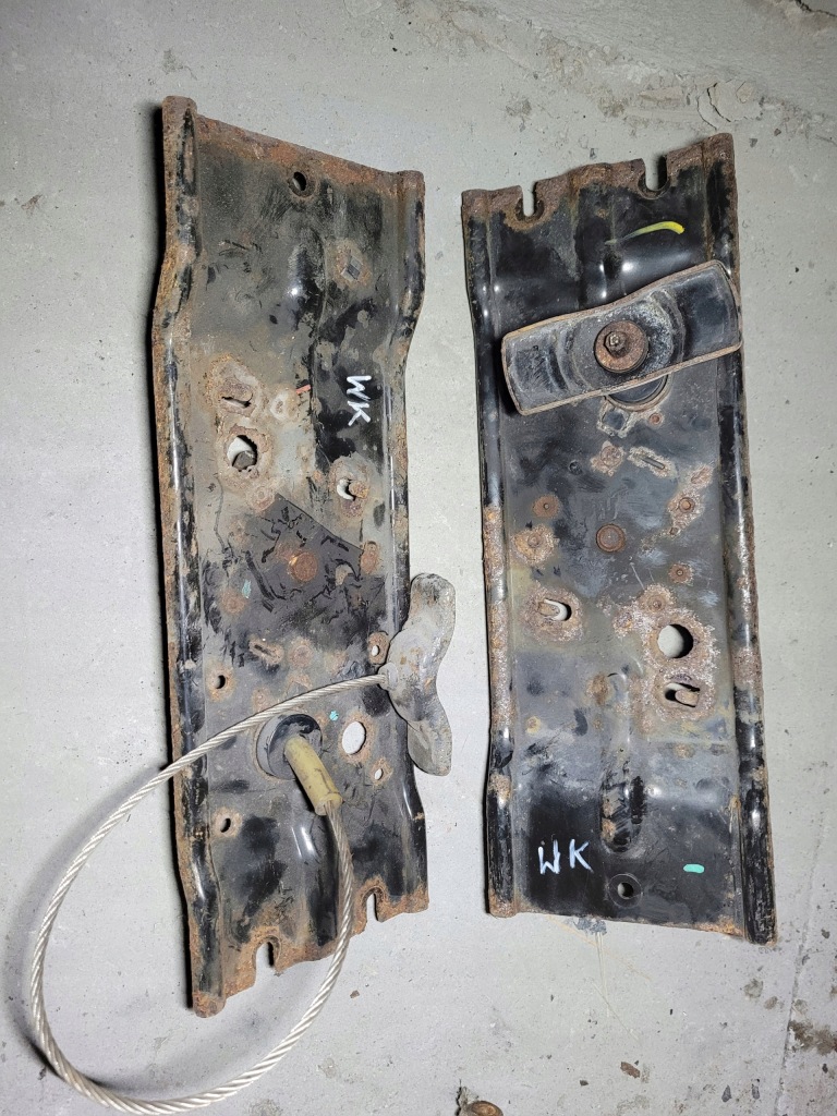 фото №1, Jeep grand cherokee wk подъемник колеса запасного 05- подъемник запаска ok