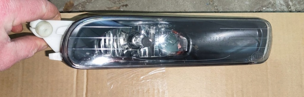 фото №1, Противотуманная фара перед левый bmw 3 e46 147271li