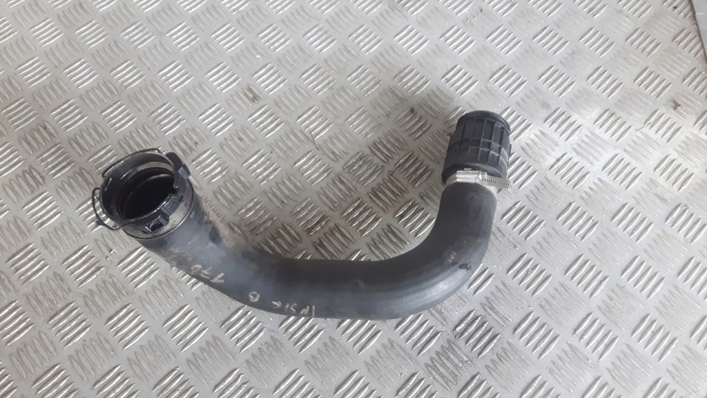 Купити Insignia b 2.0 cdti труба інтеркулер 13444876