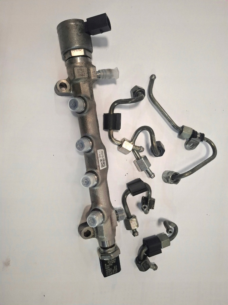 Купить Vw crafter 2 2.0 tdi молдинг впрыскная 04l093a