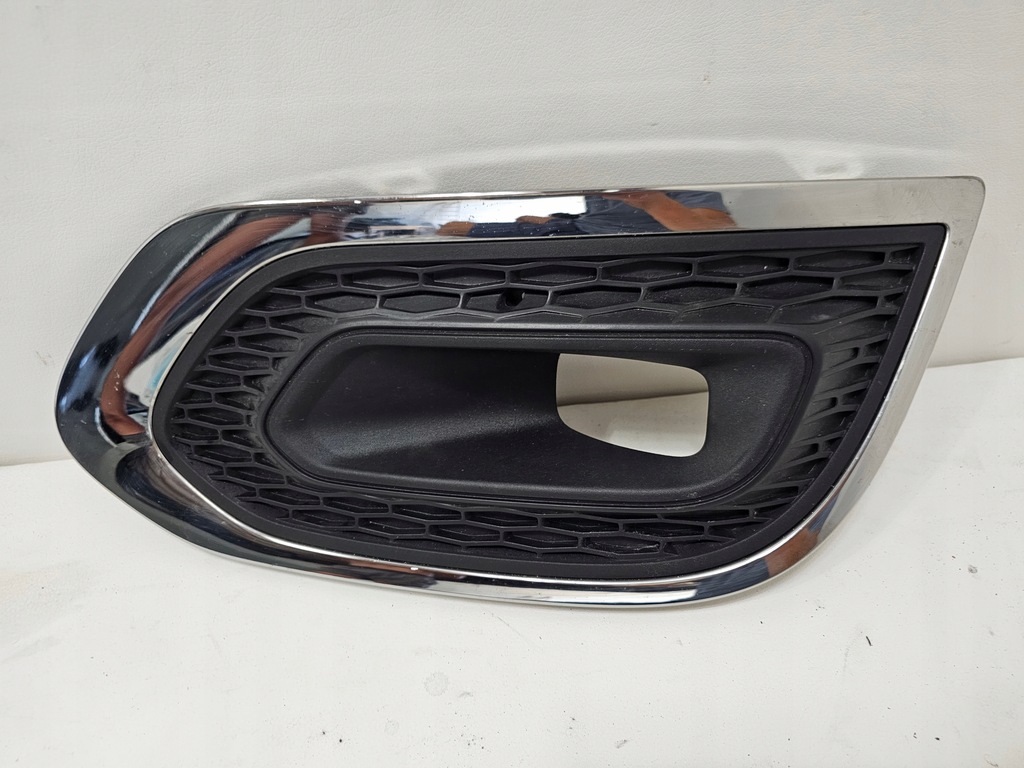 фото №5, Решітка бампера права renault kadjar lift