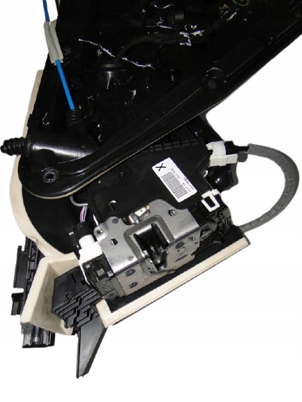 фото №1, Mercedes gla x156 156 замок w дверь левая задние