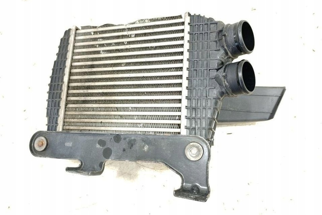 фото №12, Радіатор wody maserati quattroporte vi 670004976 бензиновий 390kw 2014