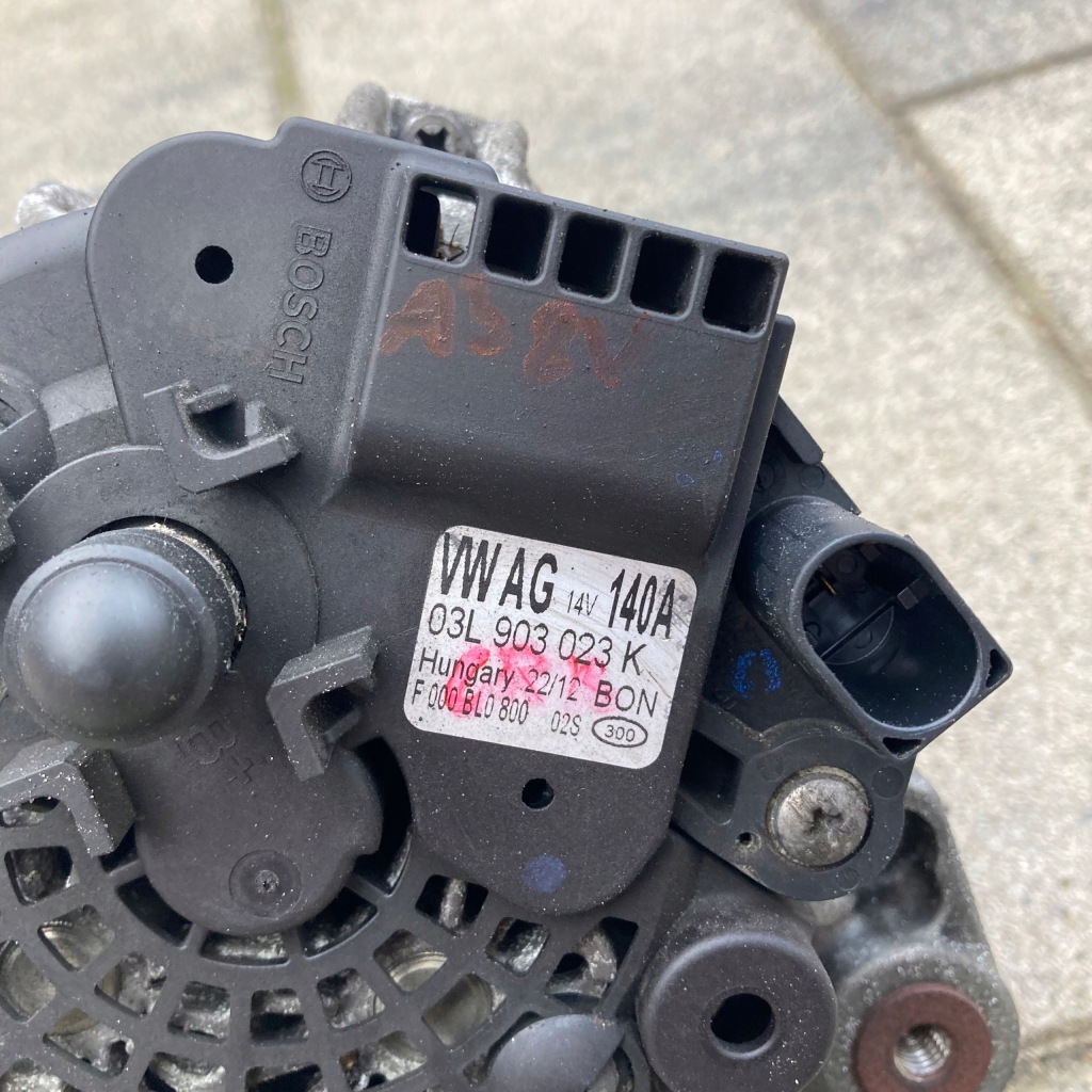 Vw skoda audi 2.0 tdi генератор 03l903023k в Україні