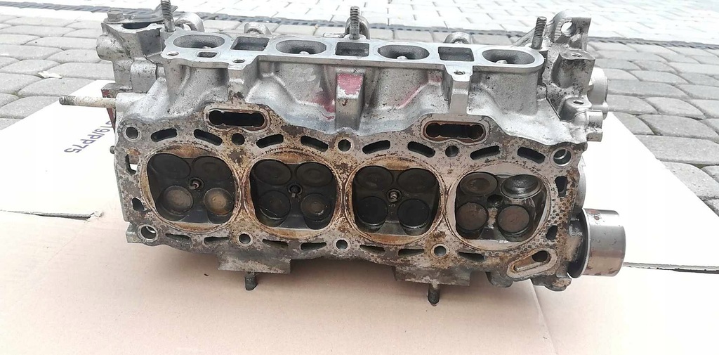 фото №8, Головка toyota corolla e10 1.4