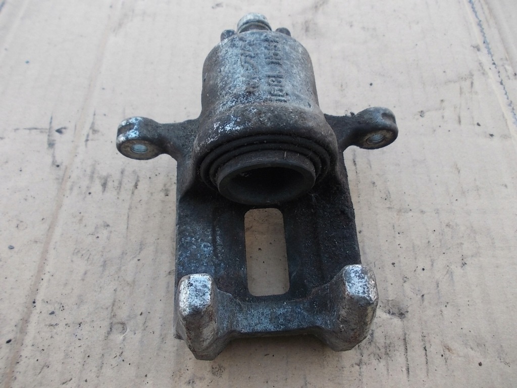 фото №10, Супорт задній accord 7 vii 2,2 i-ctdi