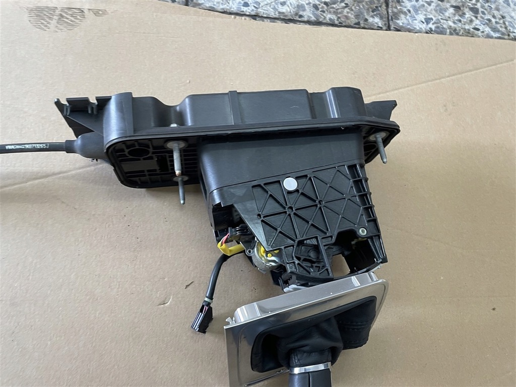 фото №12, Ручка домкрат трос переключения передач 1.4 tsi dsg автоматическая коробка передач vw passat b6 09r