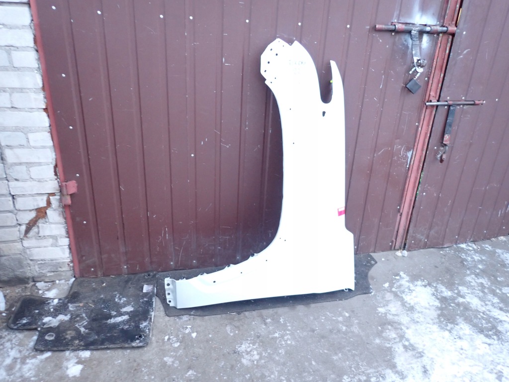 Крила лівий передній перед toyota tundra sequoia 3.4 3.5 4x4 2022- Недорого