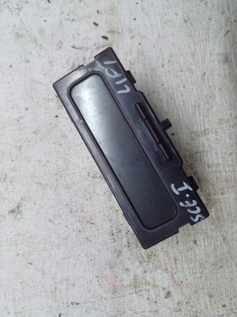 фото №1, Дисплей екран renault scenic i p8200028364a