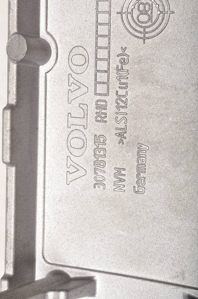 фото №8, Volvo xc70 ii решётка обдув средняя 30643315