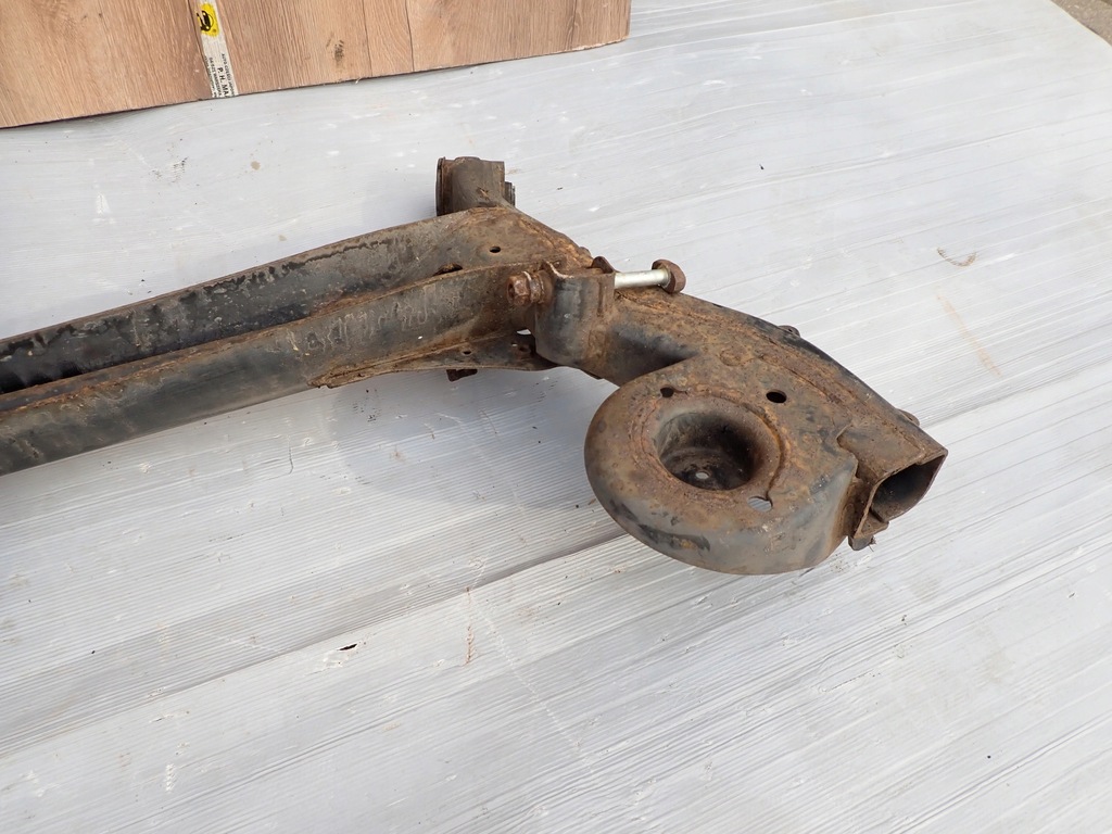 фото №10, Hyundai ix20 09- балка заднего подвеска