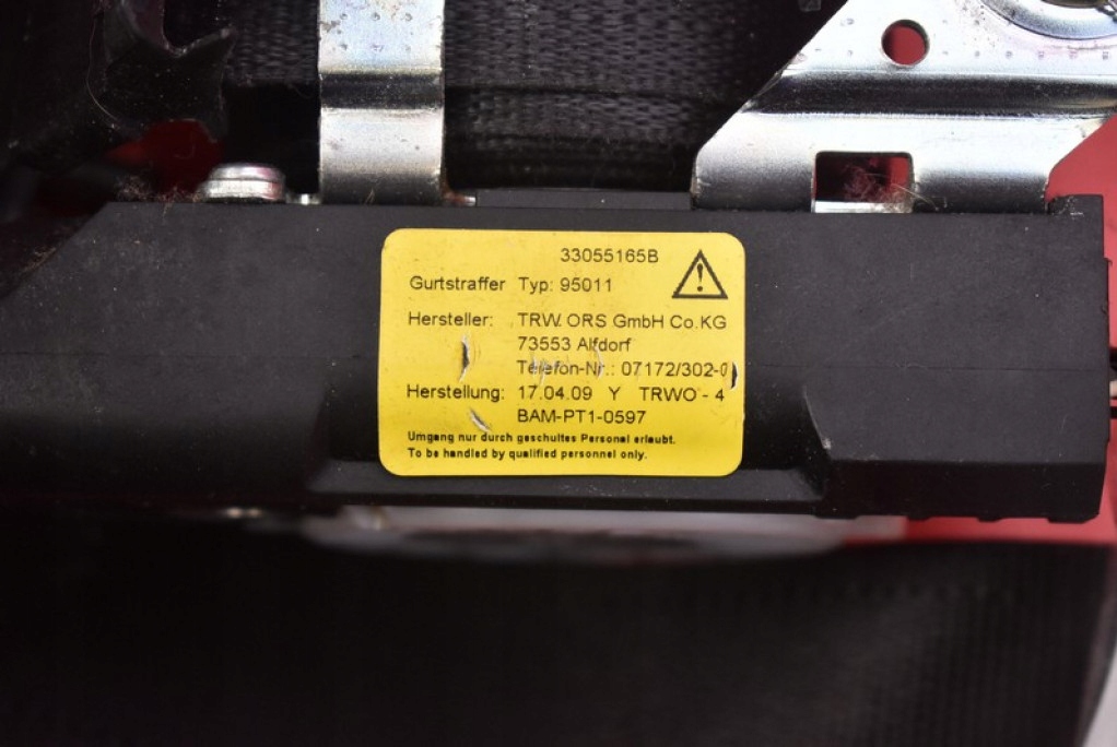 Ремінь безпеки лівий перед європа  33055165b lancia delta 3 3 08-14 Зі Шроту